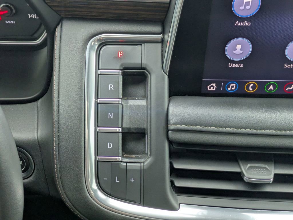 Used 2021 Chevrolet Tahoe High Country w/ Premium Package AWD/4WD image 20