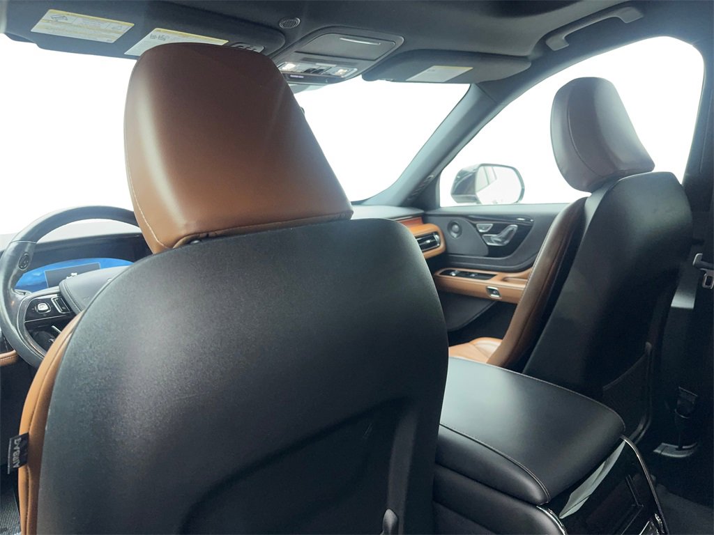 Used 2022 Lincoln Aviator Reserve w/ Equipment Group 201A image 34