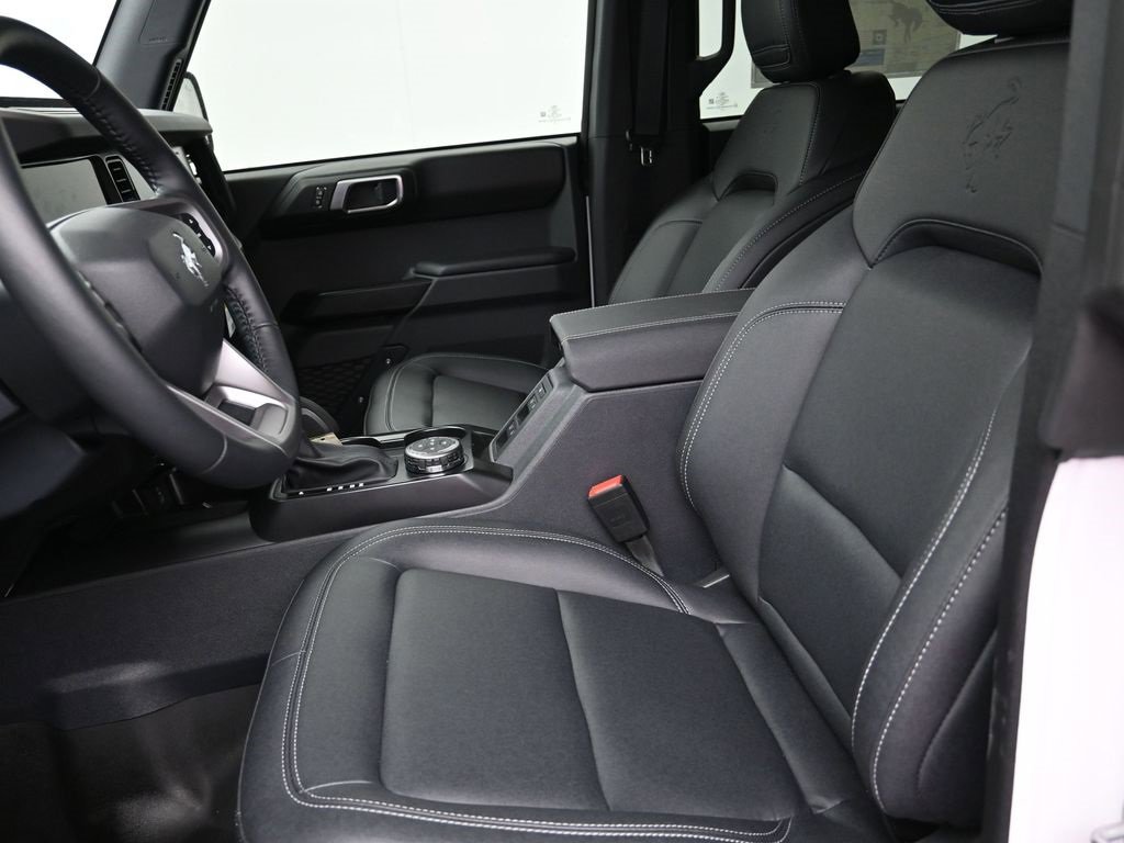 New 2025 Ford Bronco Badlands image 23