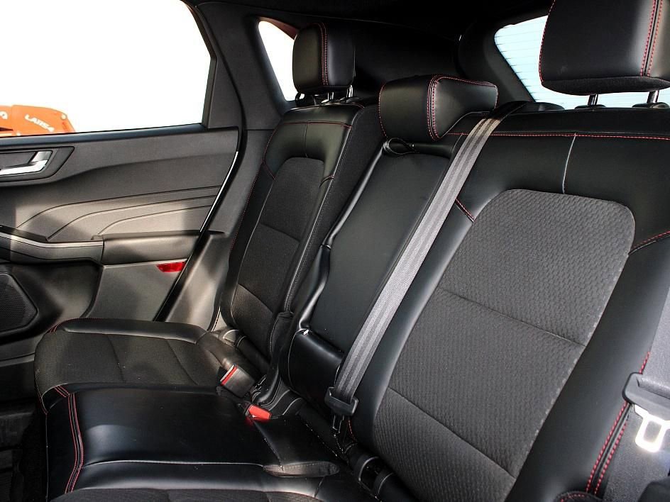 Used 2024 Ford Escape ST-Line w/ Tech Pack #1 image 15