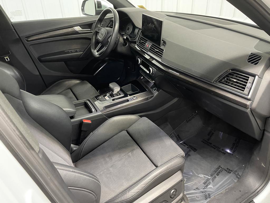 Used 2022 Audi SQ5 Premium image 18