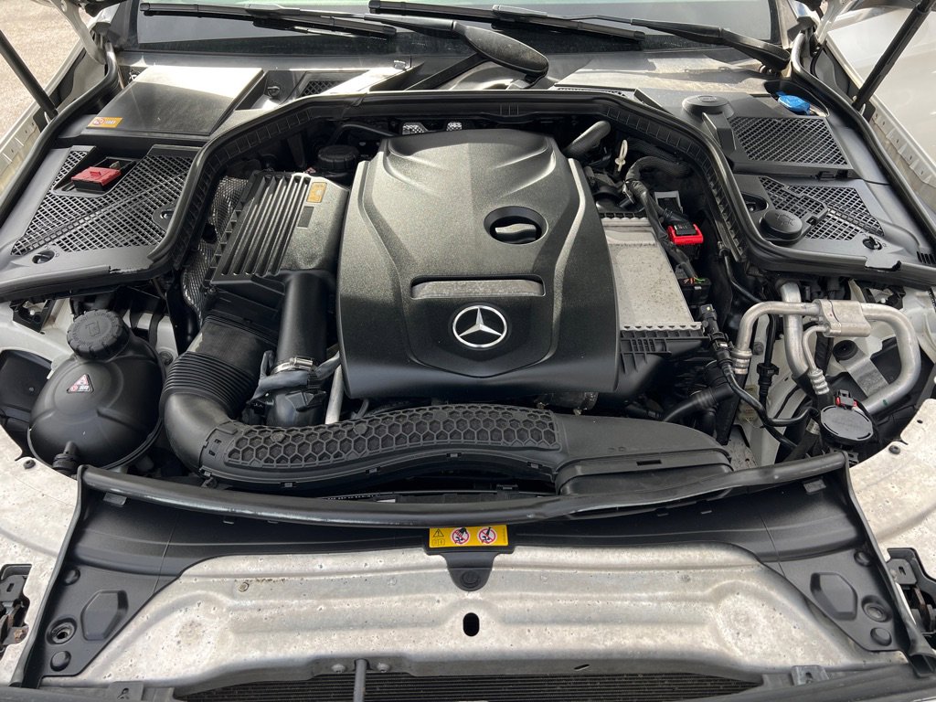 Used 2015 Mercedes-Benz C 300 4MATIC Sedan image 56