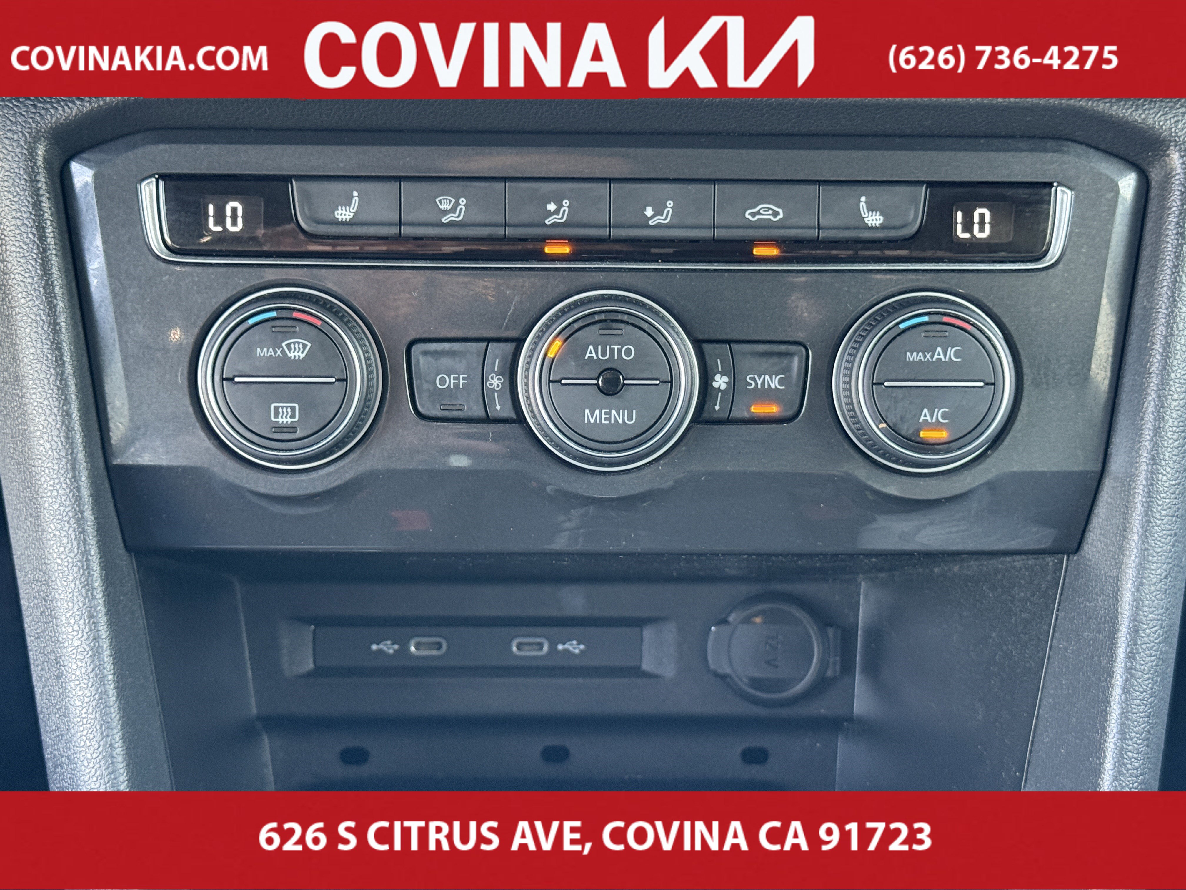 Used 2021 Volkswagen Tiguan SE w/ Panoramic Sunroof Package image 24