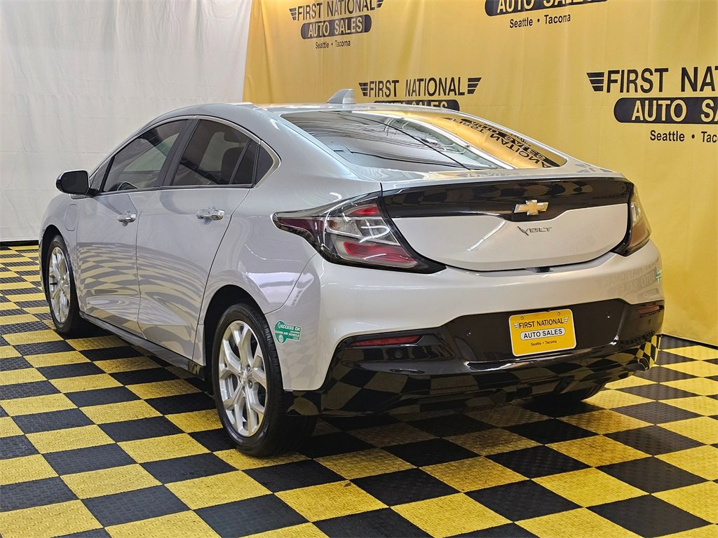 Used 2017 Chevrolet Volt Premier w/ Driver Confidence II Package image 5