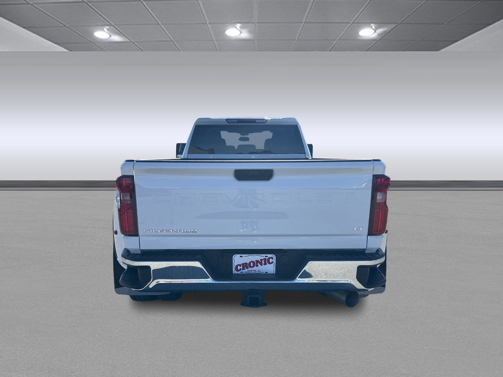 Used 2024 Chevrolet Silverado 3500 LT w/ Convenience Package image 4