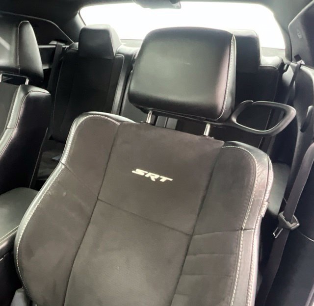 Used 2016 Dodge Challenger SRT Hellcat RWD image 6