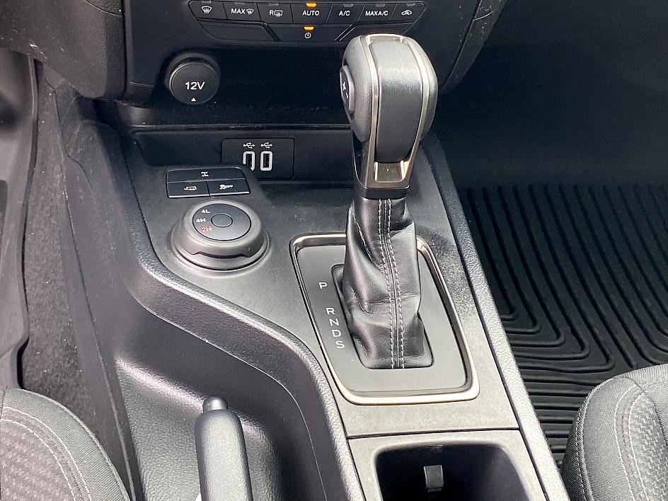 Used 2022 Ford Ranger XLT w/ Equipment Group 301A Mid image 14