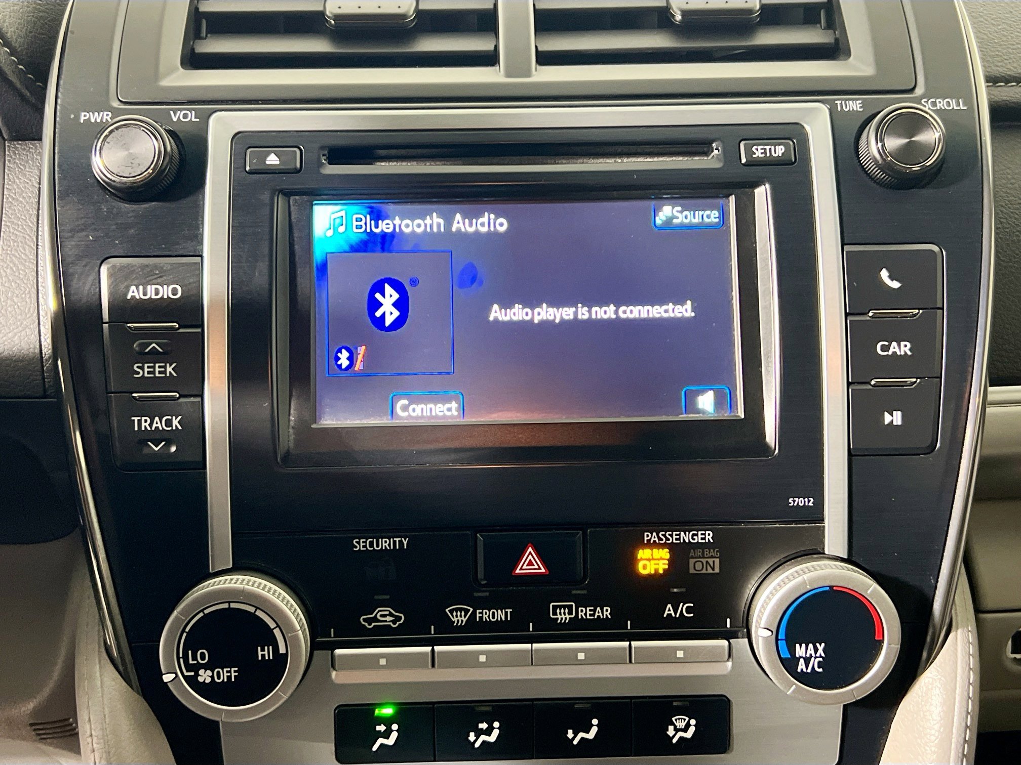 Used 2012 Toyota Camry LE image 27