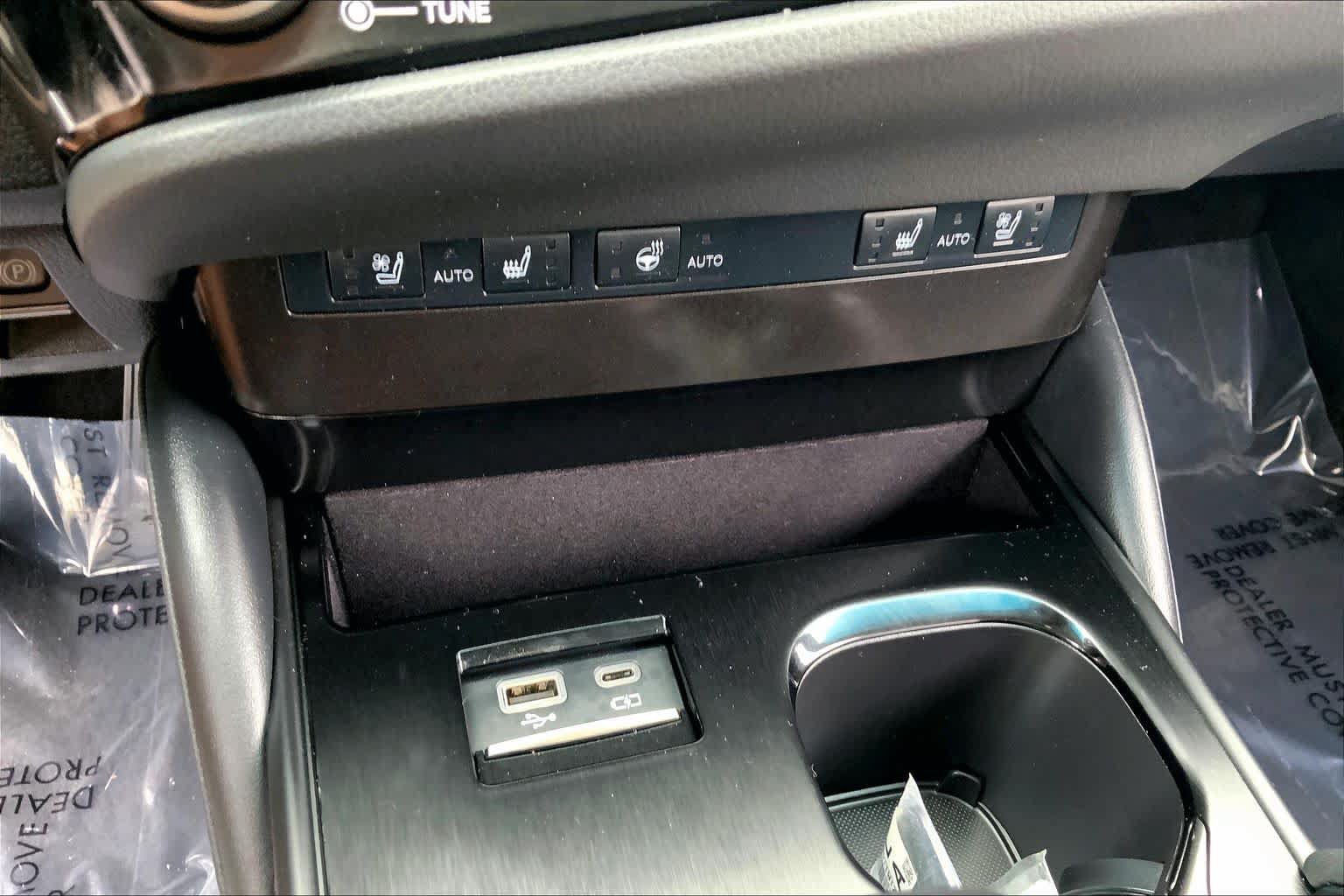 Certified 2024 Lexus ES 350 w/ Premium Package FWD image 35