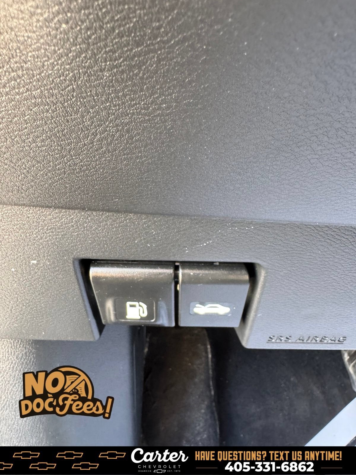 Used 2019 Nissan Kicks SV FWD image 19