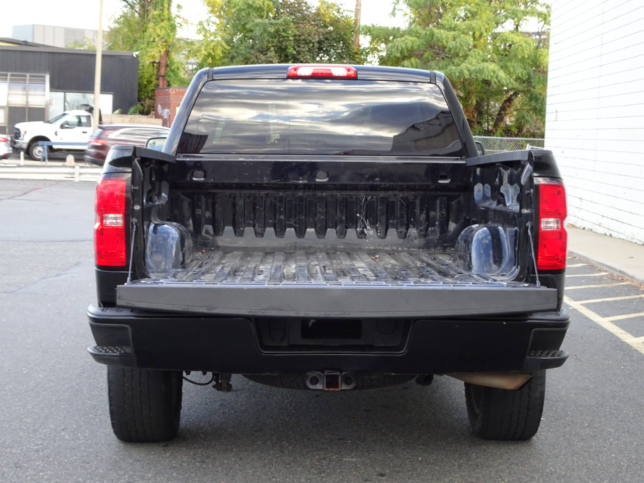 Used 2018 Chevrolet Silverado 1500 Custom w/ Custom Value Package image 10