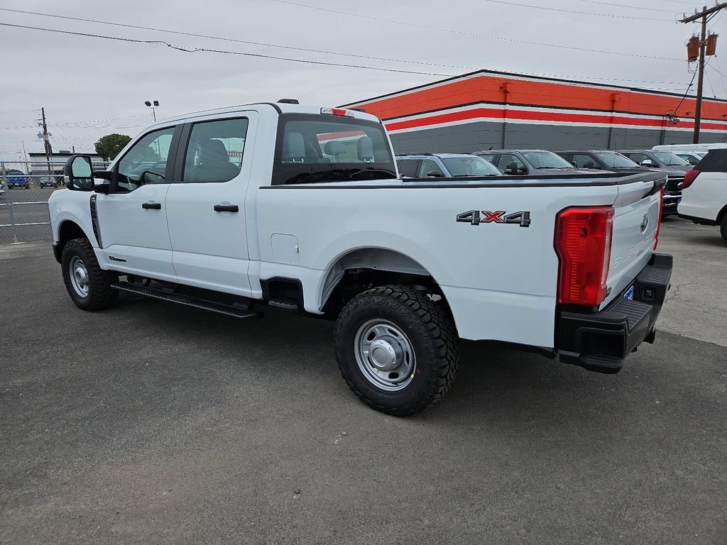 New 2026 Ford F350 XL w/ XL Off-Road Package AWD/4WD image 8