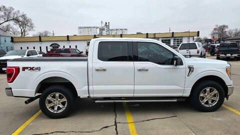 Used 2021 Ford F150 XLT w/ Equipment Group 302A High image 5