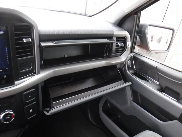 Used 2024 Ford F150 XLT w/ Tow/Haul Package image 30
