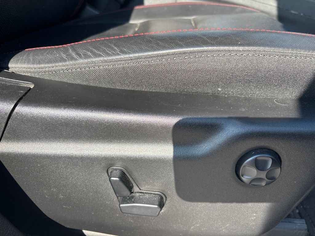 Used 2018 Dodge Durango R/T w/ Trailer Tow Group IV AWD/4WD image 25