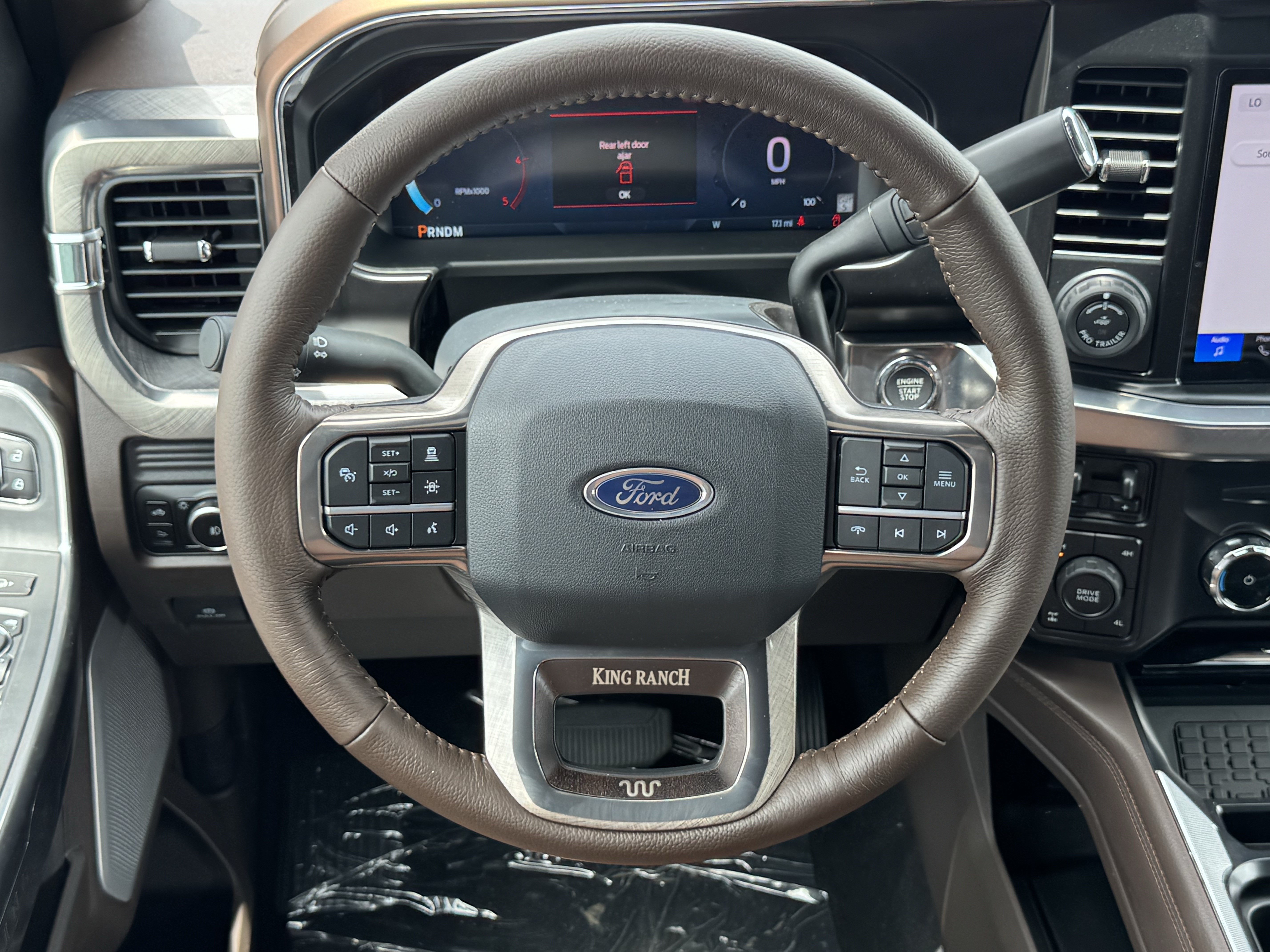New 2026 Ford F250 King Ranch w/ FX4 Off-Road Package AWD/4WD image 12