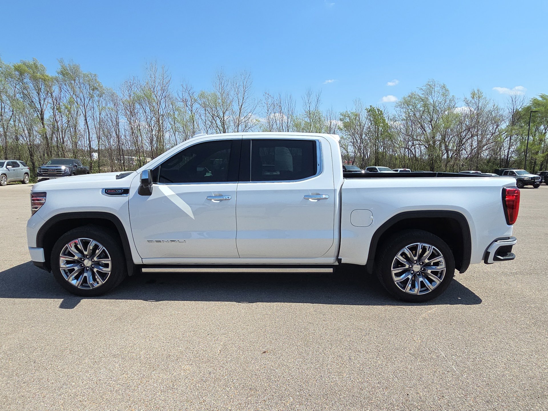 Certified 2024 GMC Sierra 1500 Denali w/ Denali Reserve Package image 5