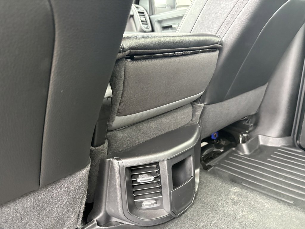 Used 2024 RAM 2500 Tradesman w/ Chrome Appearance Group image 20