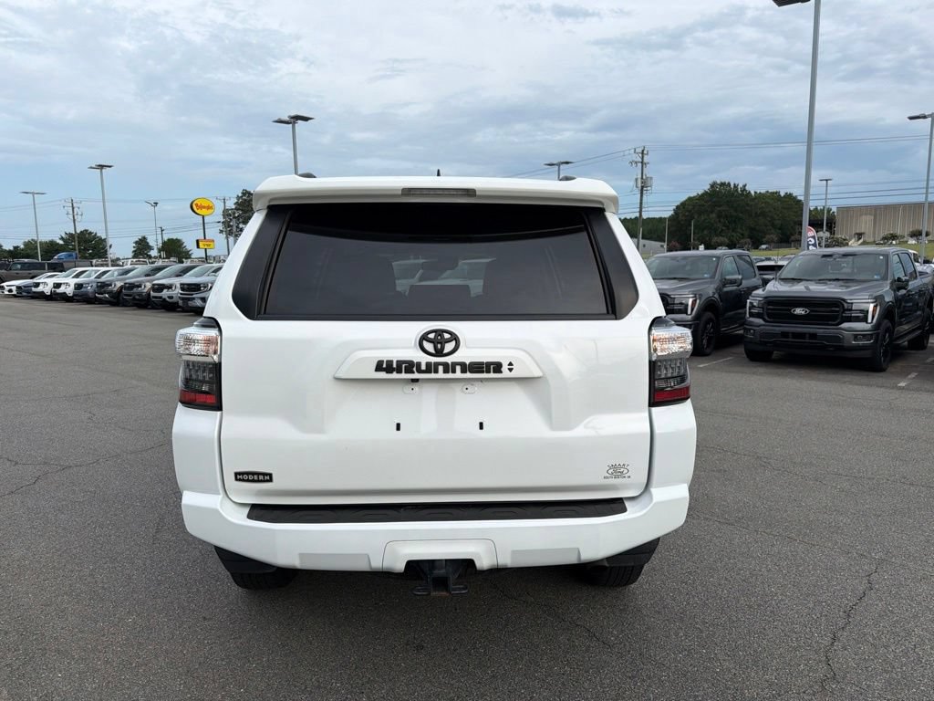 Used 2023 Toyota 4Runner SR5 Premium AWD/4WD image 5