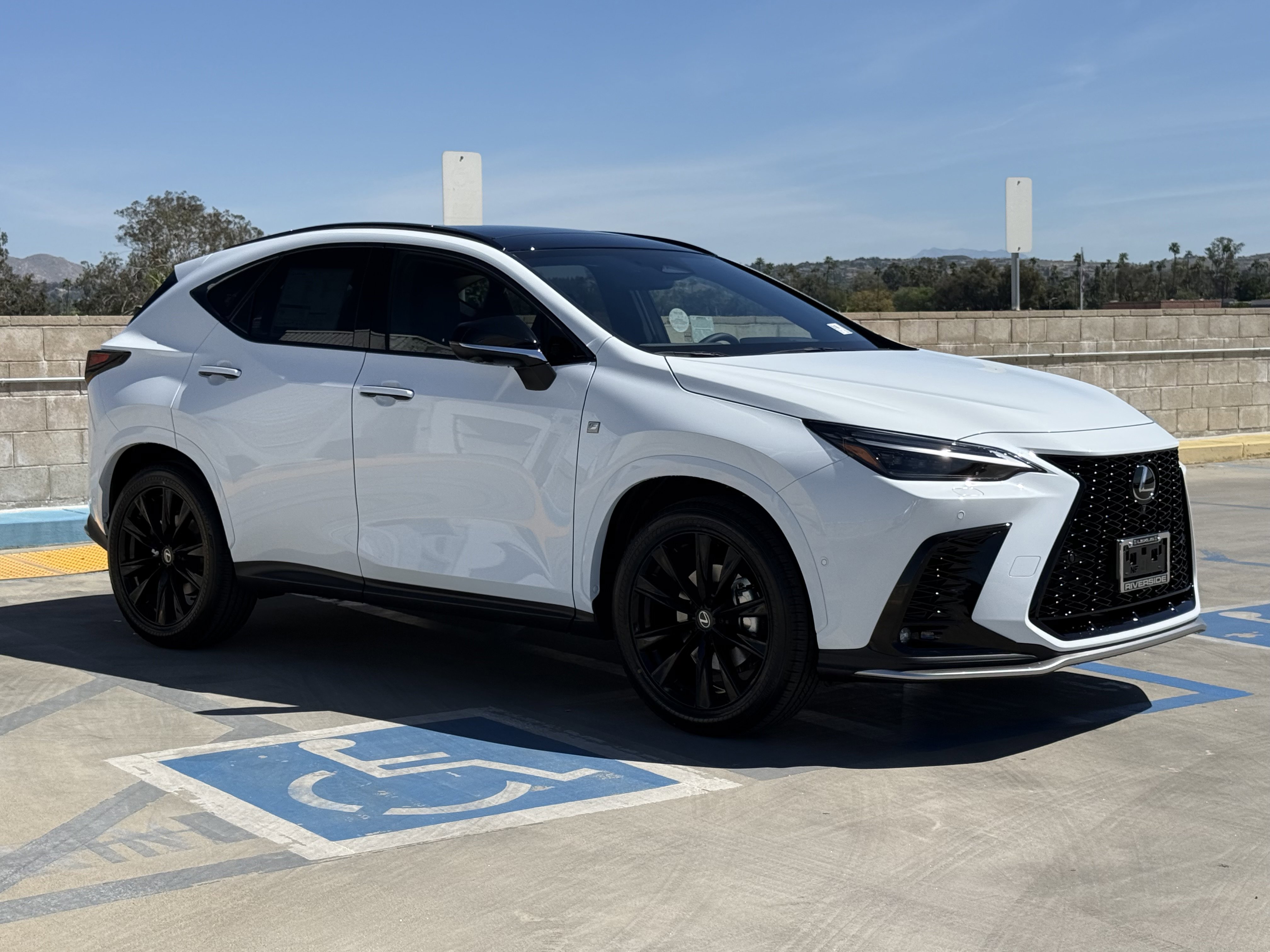 New 2026 Lexus NX 350h F Sport image 2