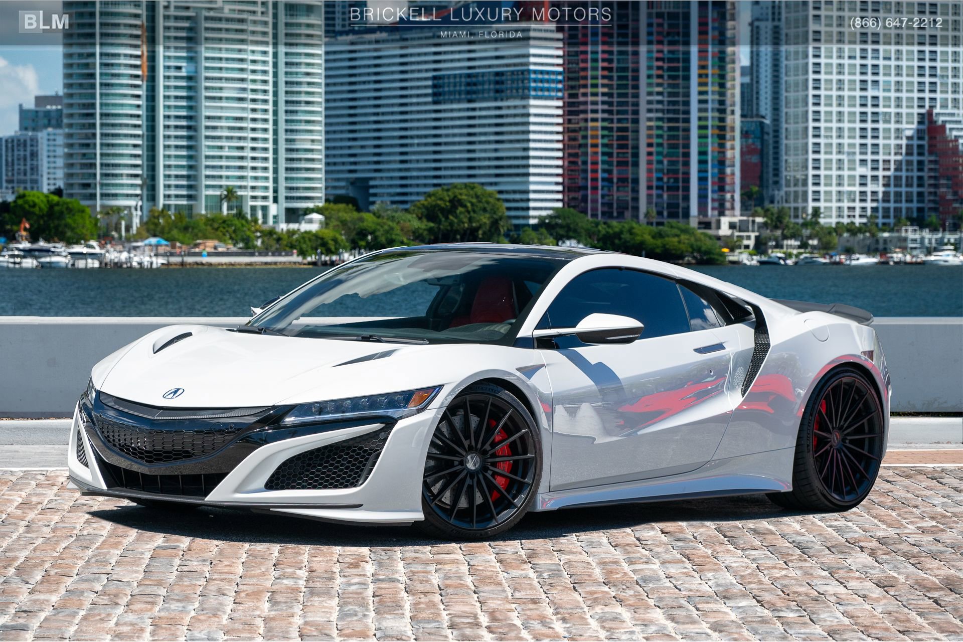 Used 2017 Acura NSX image 9