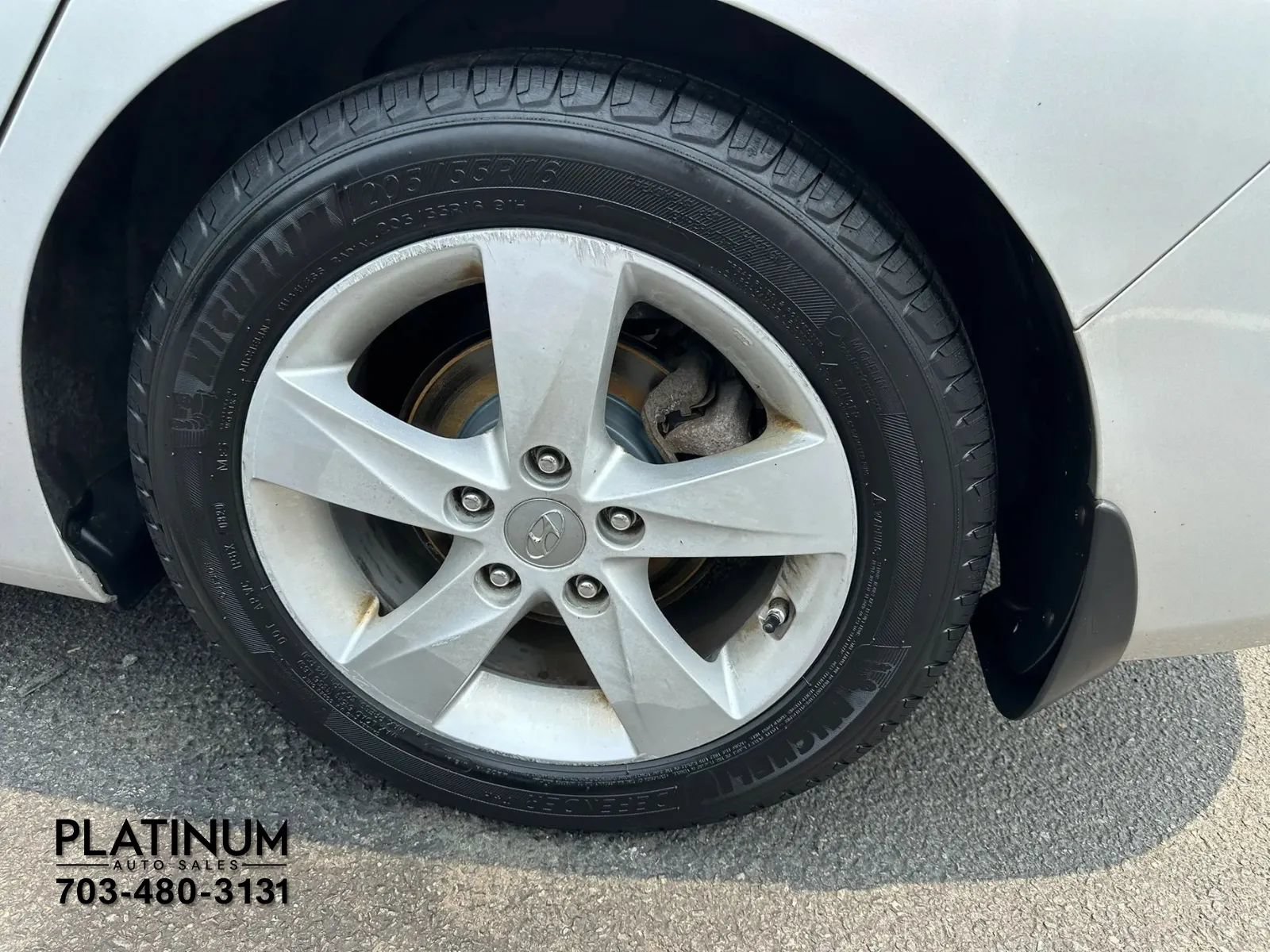 Used 2012 Hyundai Elantra GLS w/ Preferred Pkg 3 FWD image 21