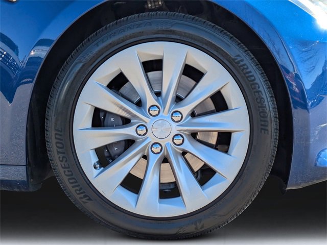 Used 2017 Tesla Model S 60 image 10