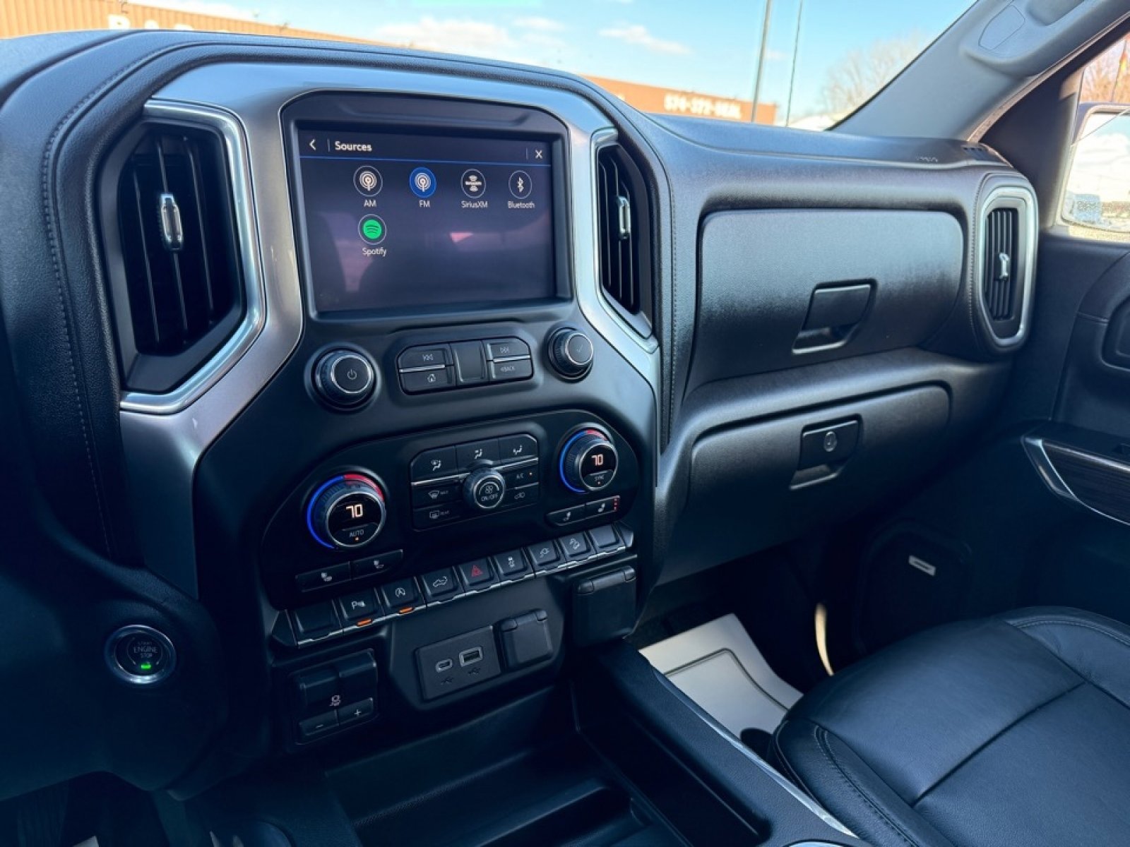 Used 2020 Chevrolet Silverado 1500 LT Trail Boss image 30