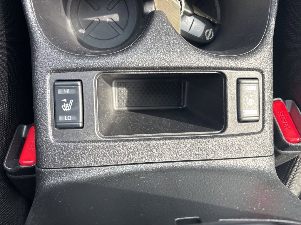 Used 2020 Nissan Rogue S w/ Special Edition Package image 36