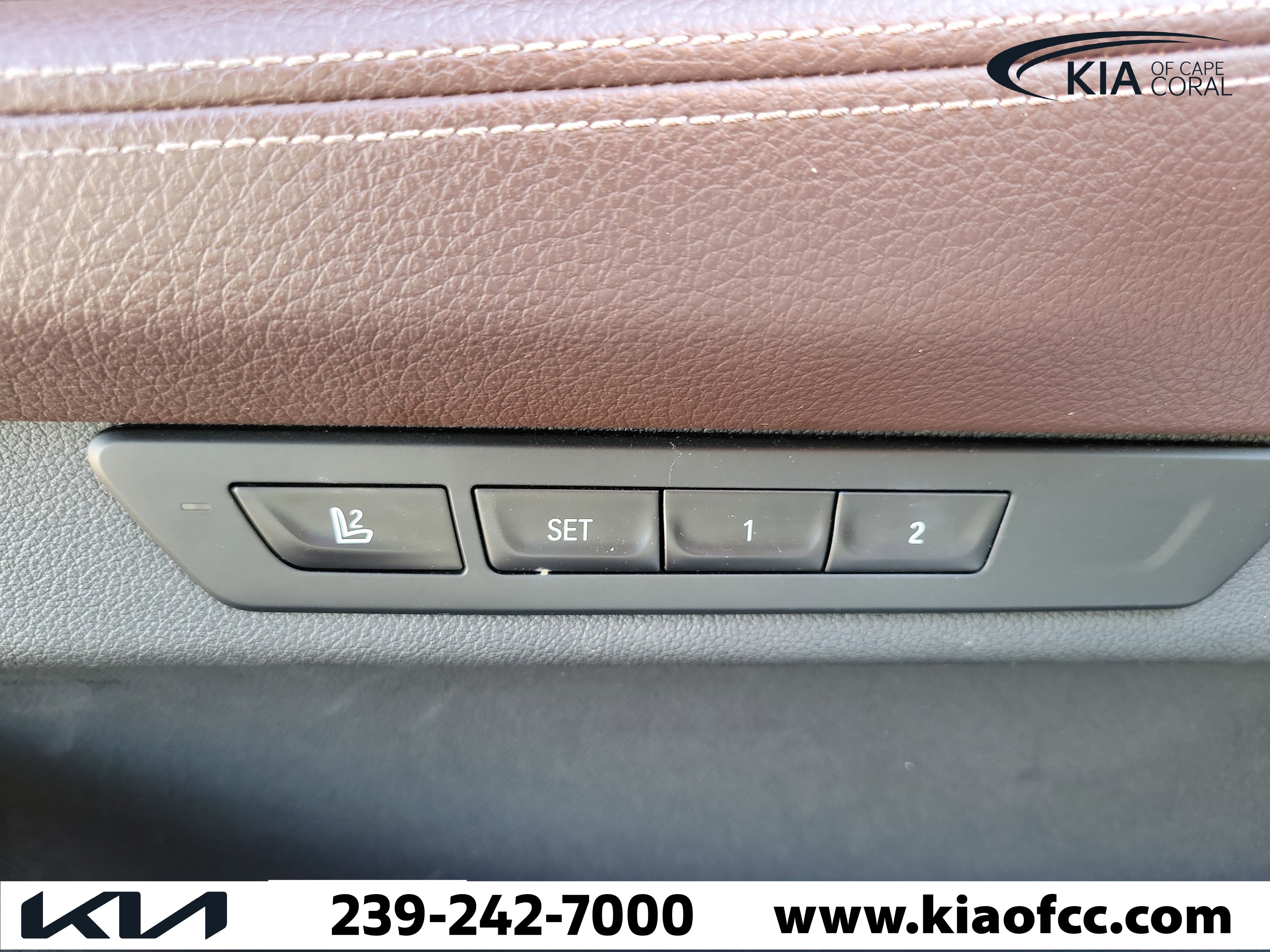 Used 2019 BMW 740i xDrive w/ Executive Package image 24