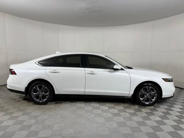 Used 2024 Honda Accord EX-L image 8