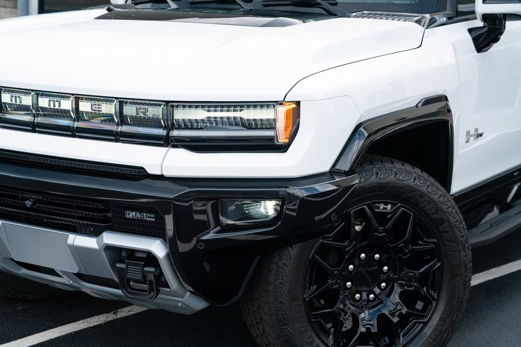 Used 2025 GMC Hummer EV 2X AWD/4WD image 3