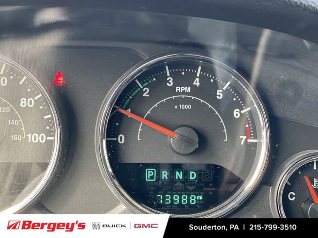 Used 2016 Jeep Wrangler Unlimited Sahara w/ Dual Top Group image 14