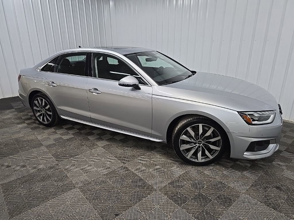 Used 2024 Audi A4 2.0T Premium image 1