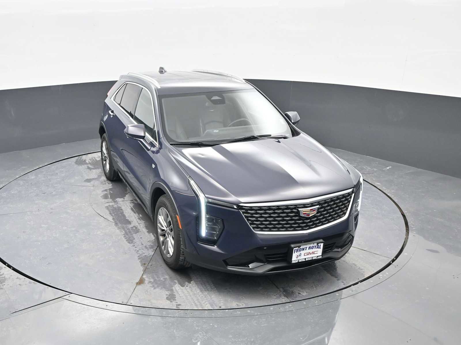Used 2024 Cadillac XT4 Premium Luxury image 30