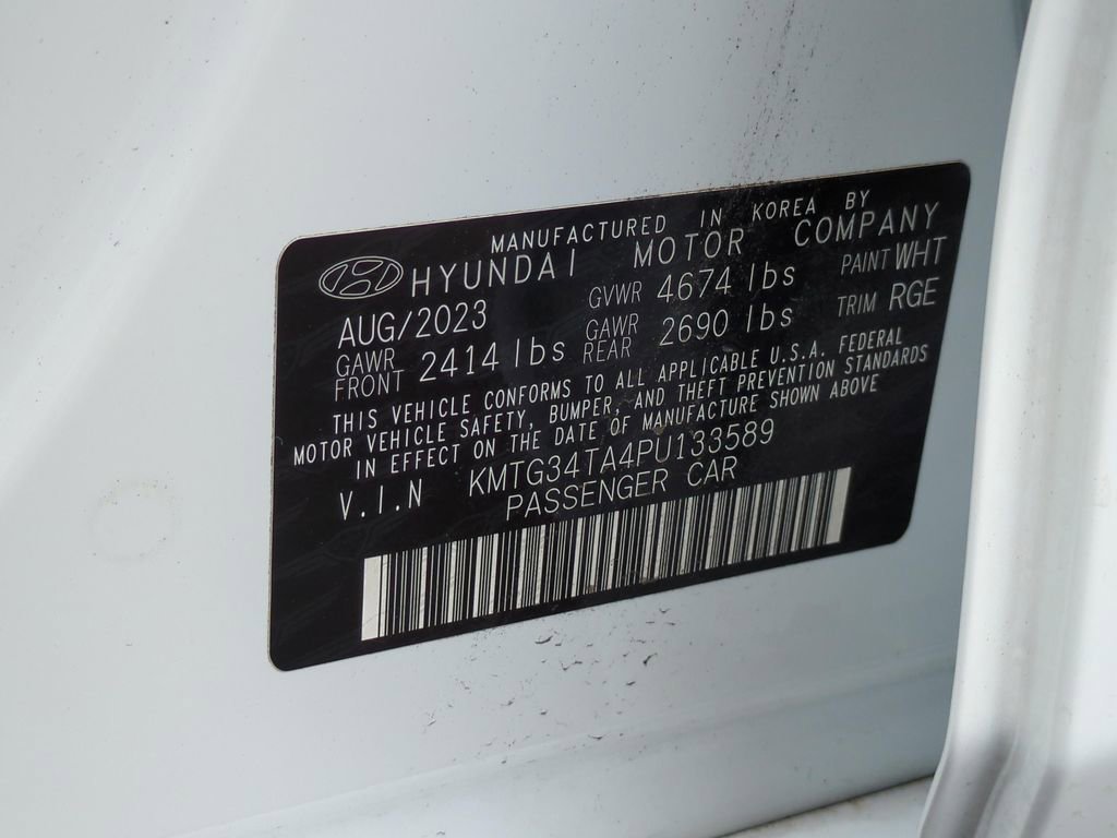 Used 2023 Genesis G70 2.0T w/ Sport Prestige Package image 26