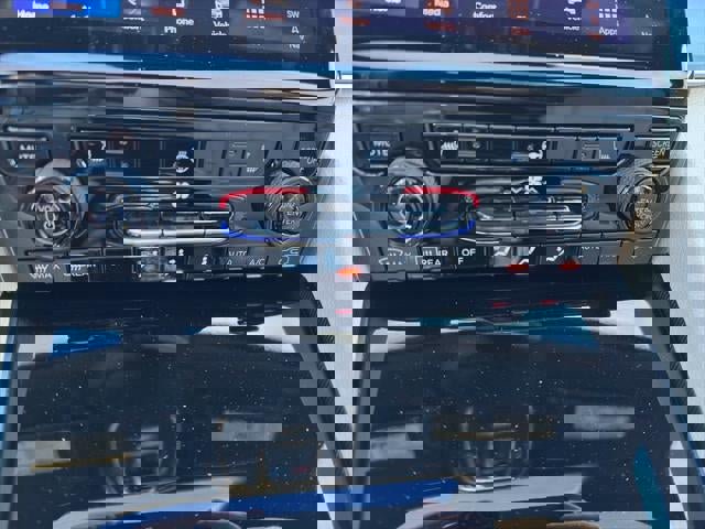 New 2025 Jeep Grand Cherokee Limited image 37