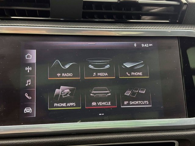 Used 2021 Audi Q3 2.0T Premium w/ Convenience Package AWD/4WD image 23