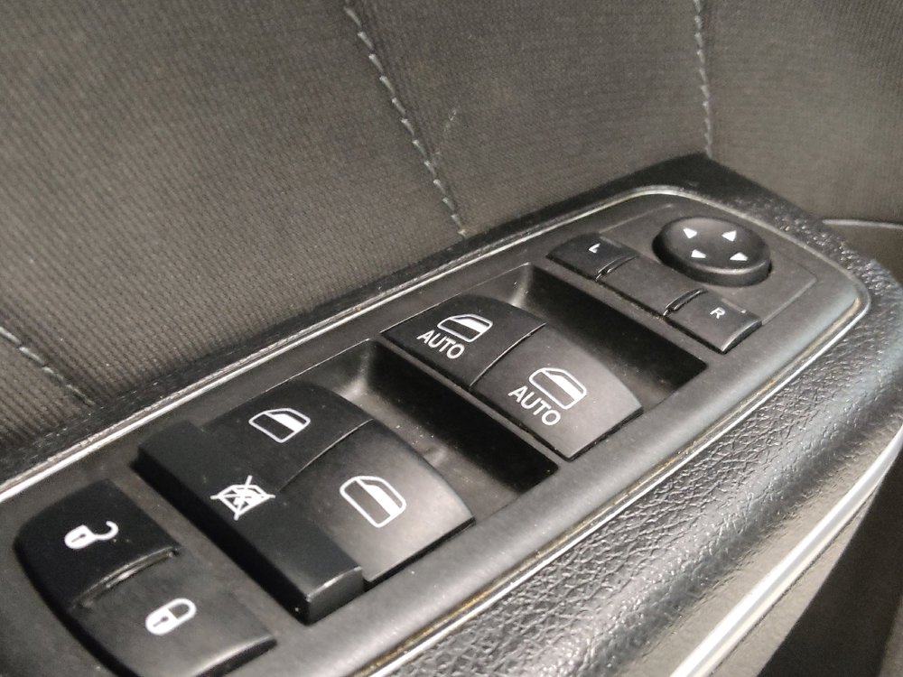 Used 2022 Dodge Charger SXT w/ Cold Weather Package RWD image 27