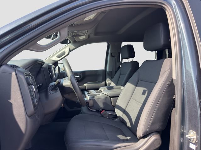 Used 2020 Chevrolet Silverado 1500 Custom w/ Custom Value Package image 9