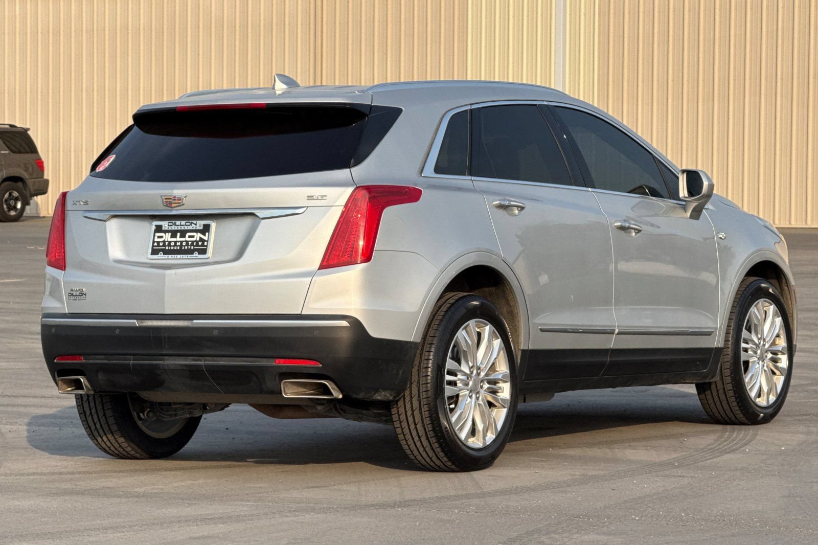 Used 2018 Cadillac XT5 Premium Luxury AWD/4WD image 4