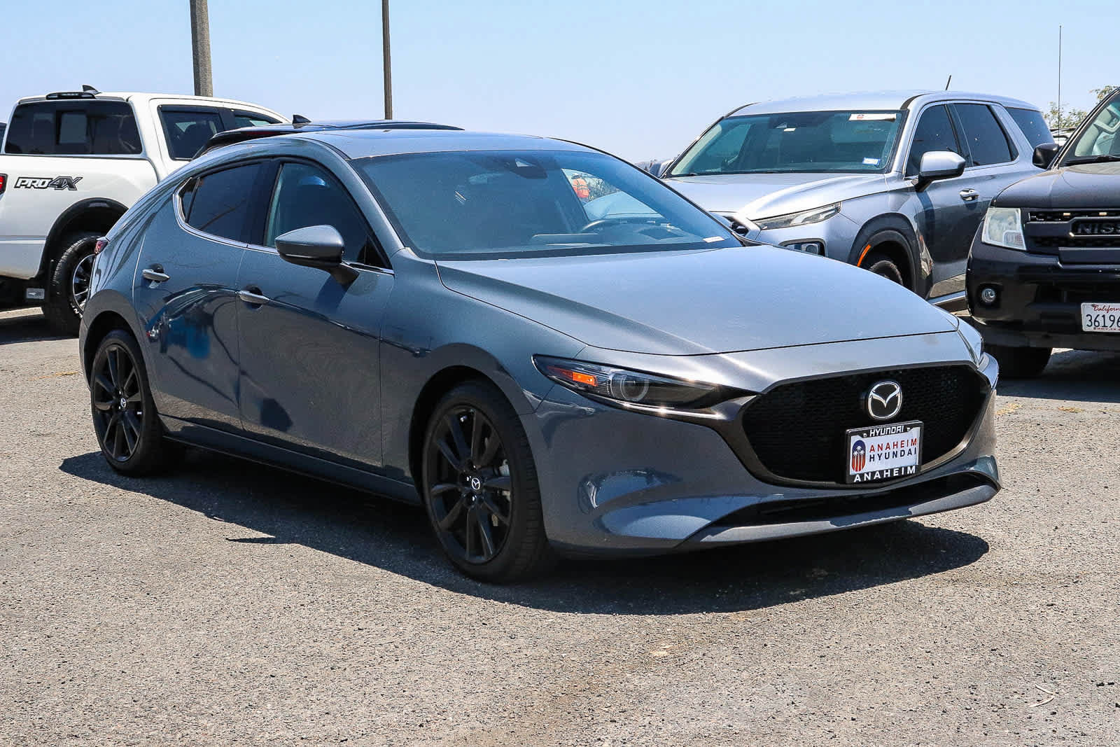 Used 2022 MAZDA MAZDA3 s FWD image 3