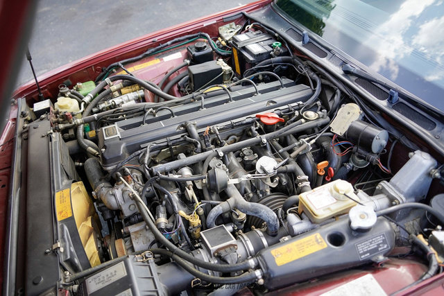 Used 1988 Jaguar XJ Vanden Plas RWD image 13