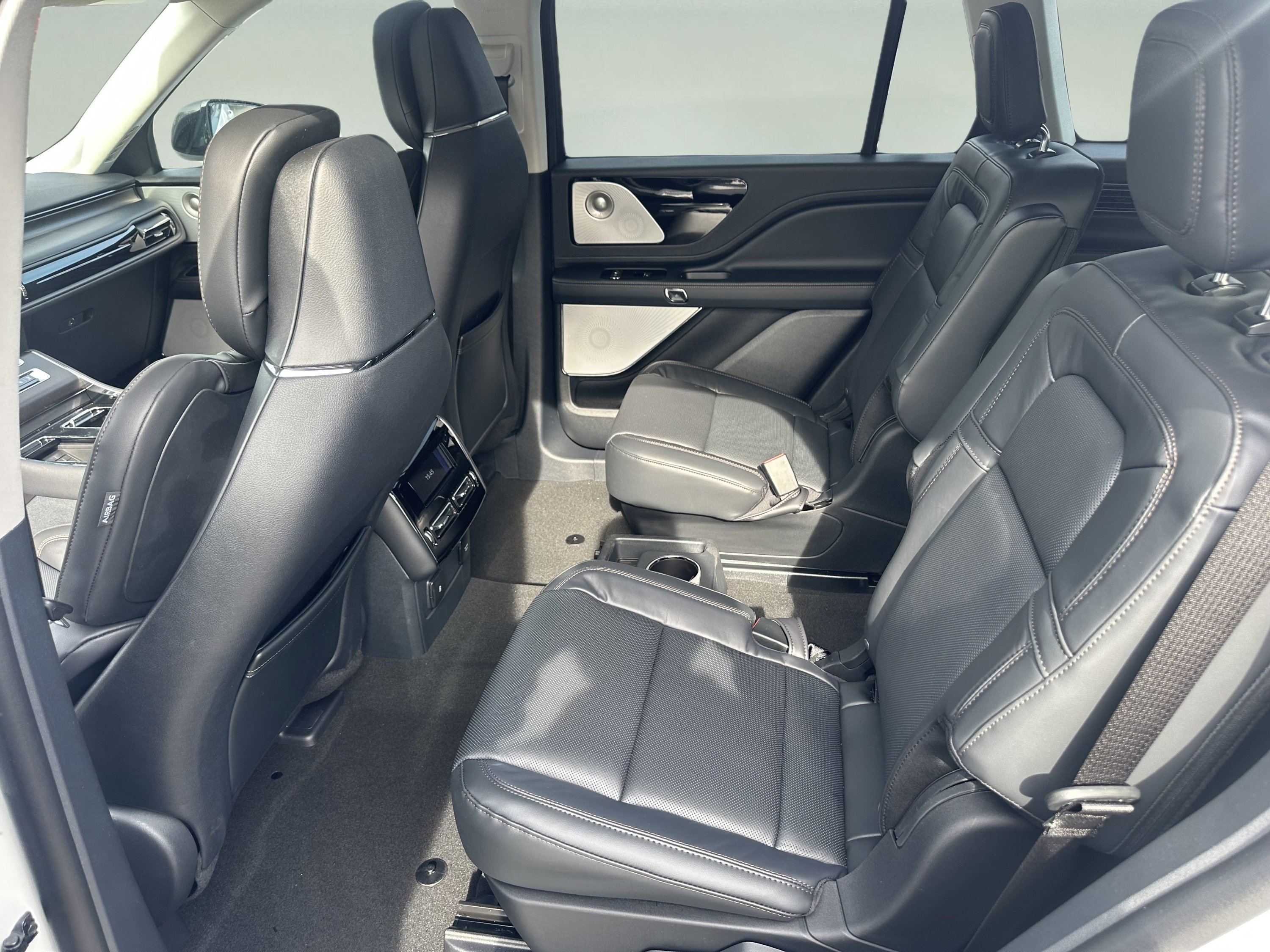 New 2026 Lincoln Aviator Reserve AWD/4WD image 10