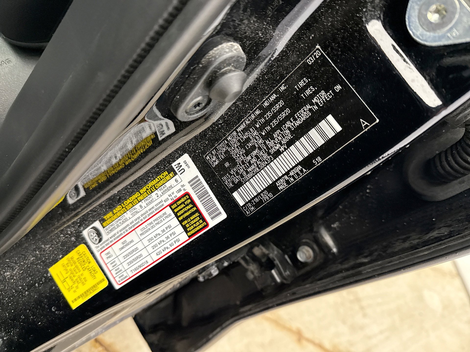 Used 2020 Toyota Highlander Limited image 11