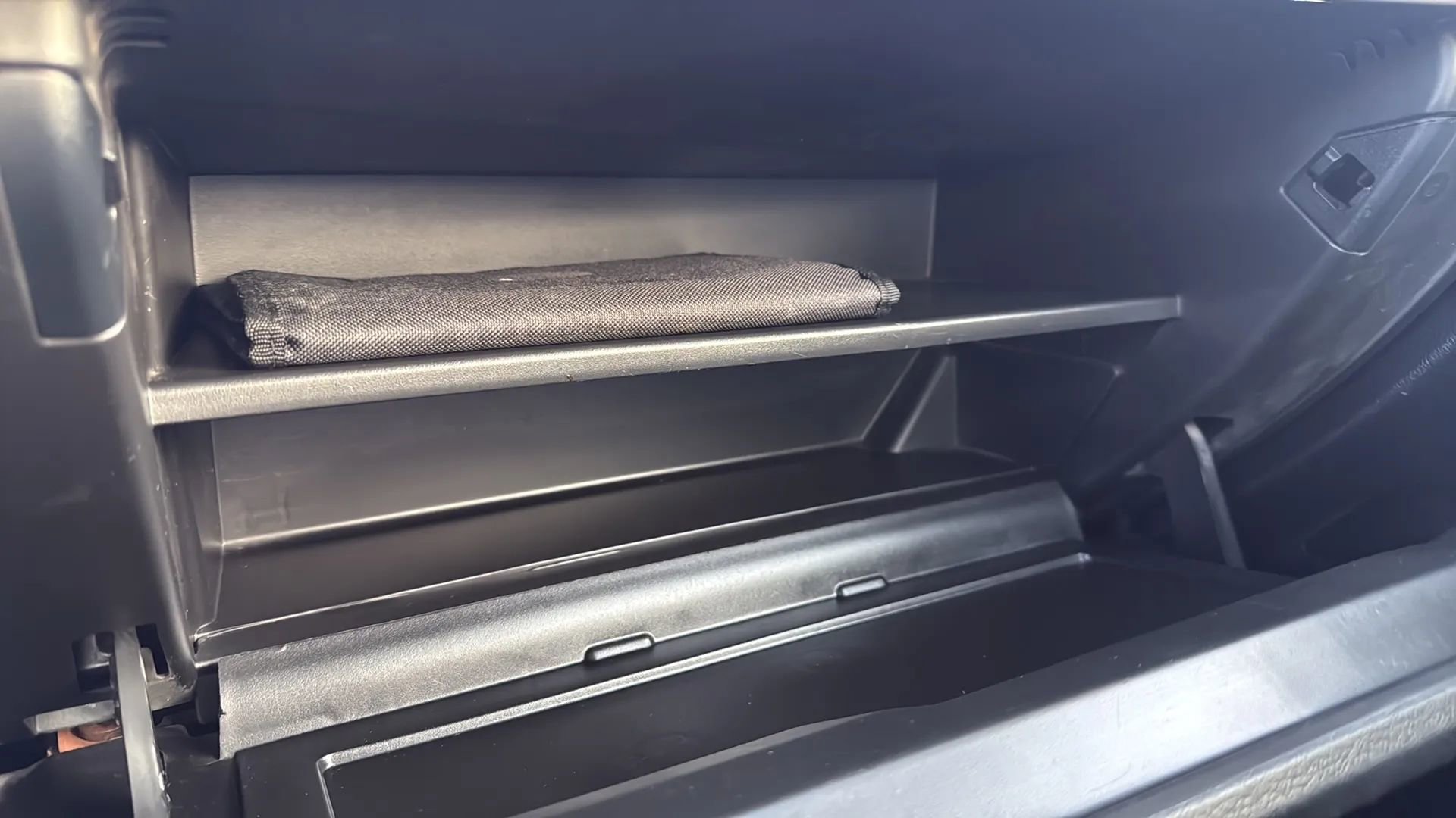 Used 2020 Ford Fusion SE image 35