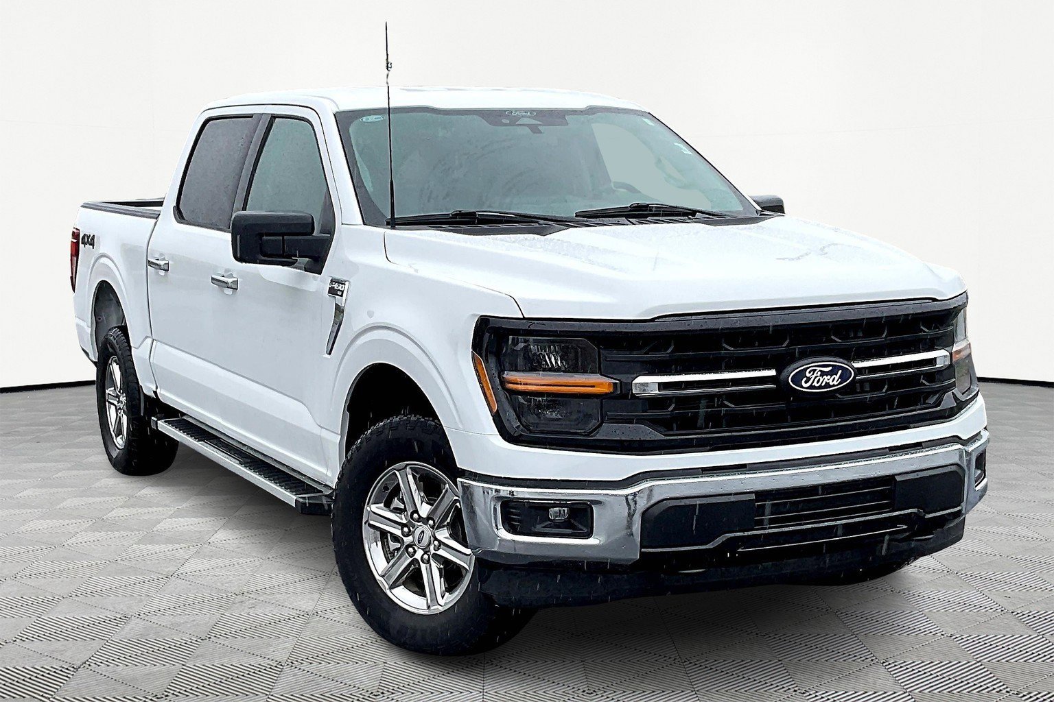 Used 2025 Ford F150 XLT w/ Equipment Group 301A Standard