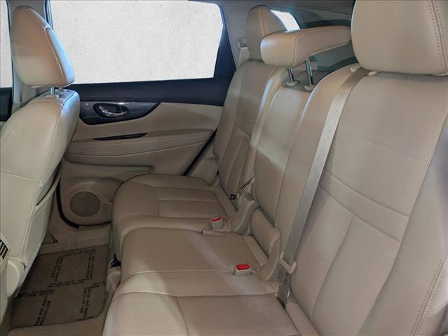 Used 2015 Nissan Rogue SL image 19