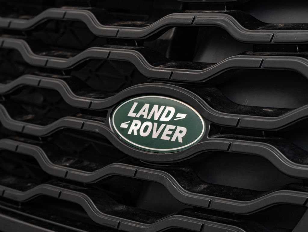 Used 2023 Land Rover Range Rover Velar R-Dynamic S AWD/4WD image 17