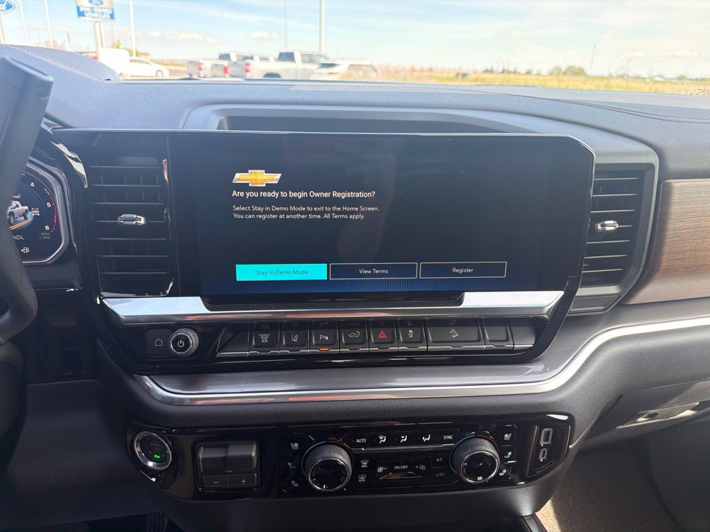 New 2026 Chevrolet Silverado 3500 High Country w/ Technology Package AWD/4WD image 12